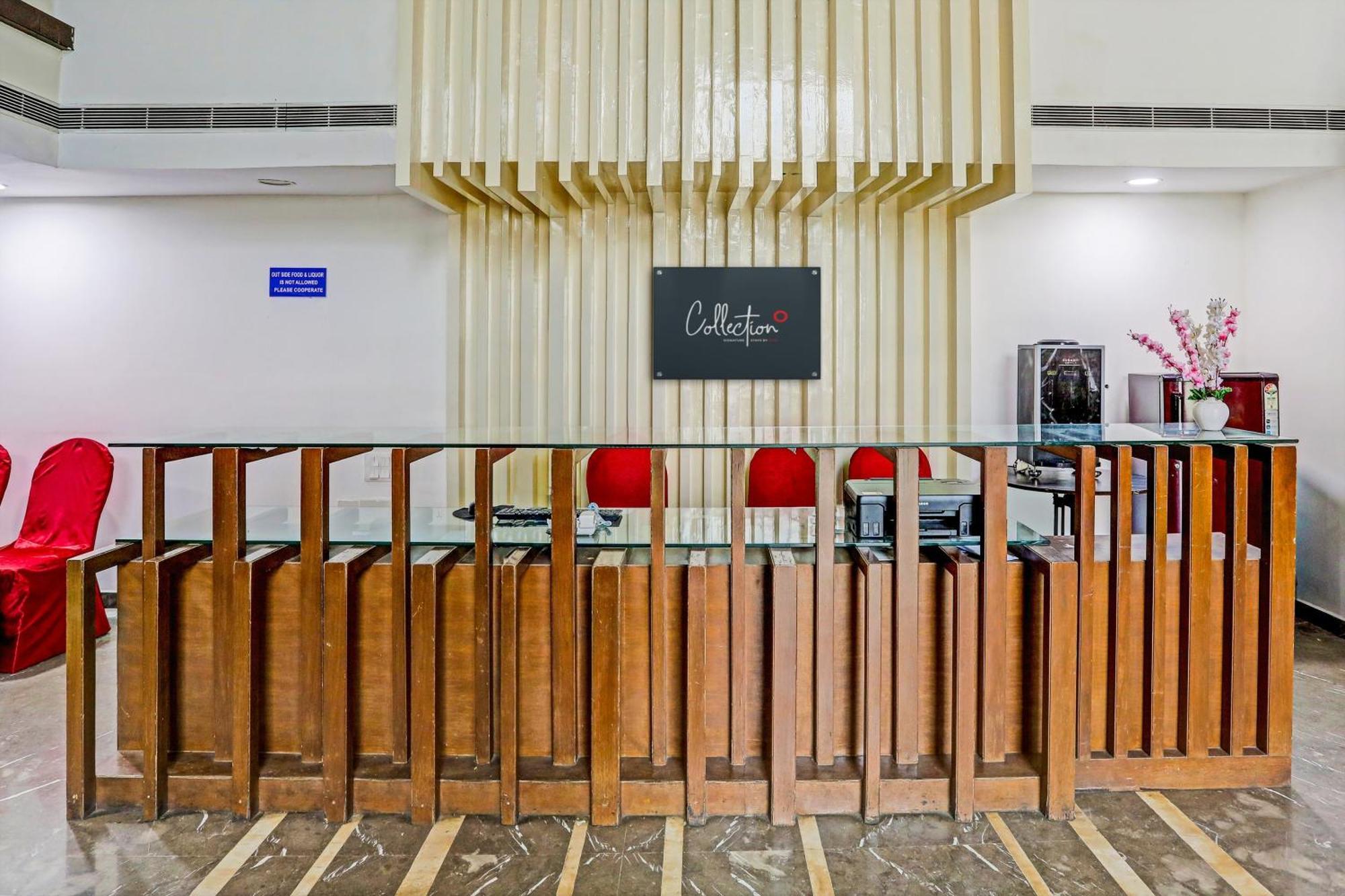 Capital O Surabhi Elite Near Miraj Cinemas - Shalini Shivani Sururnagar Exterior foto